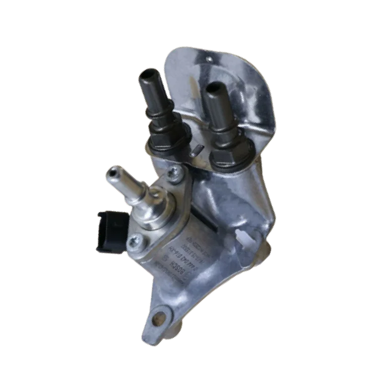 Paccar MX13 DEF Doser Injector | 2008-2015 | OEM 1819798PE