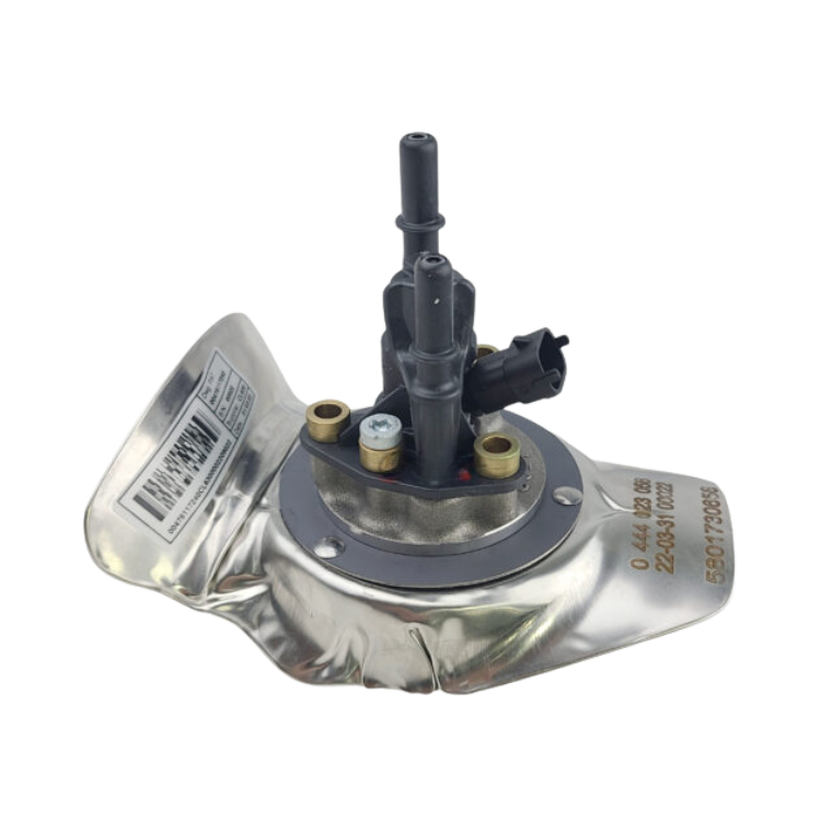 Tamerx DEF Doser Injector for Case IH / New Holland engines, OEM 47511724, designed for 2016-2022 models.