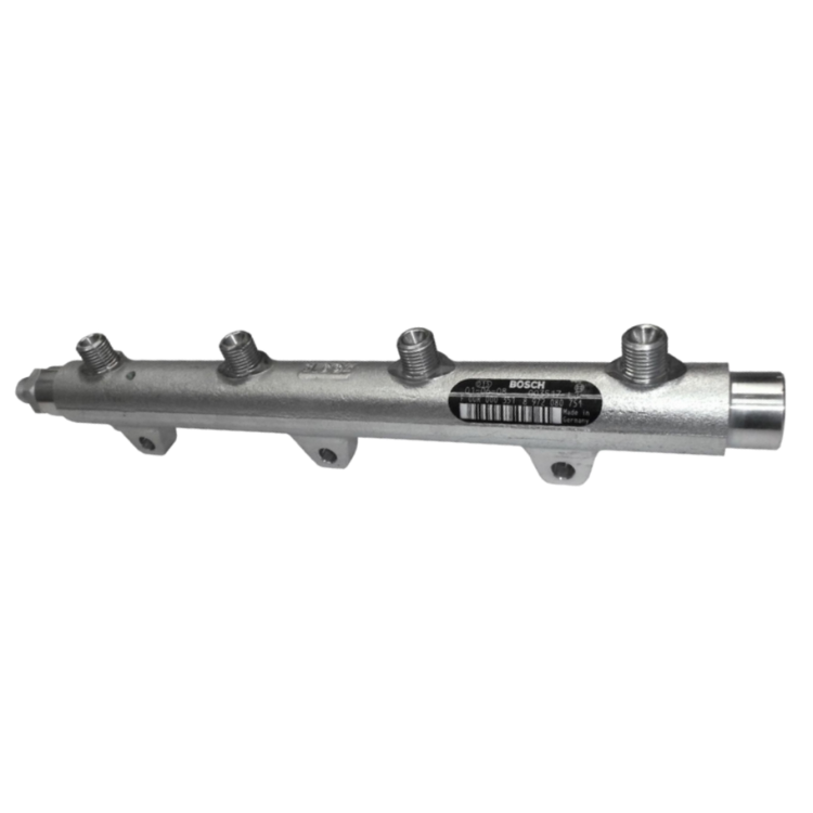 Tamerx Fuel Rail Junction Block for Chevrolet GMC Duramax LB7 engines, OEM 97208075, designed for 2001-2004 models.