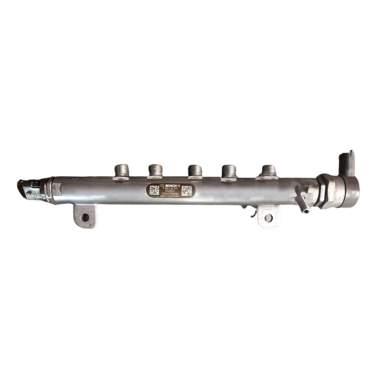 Tamerx Chevrolet GMC Duramax LML Fuel Rail, OEM 12620533, designed for 2011-2015 models, high-quality performance.