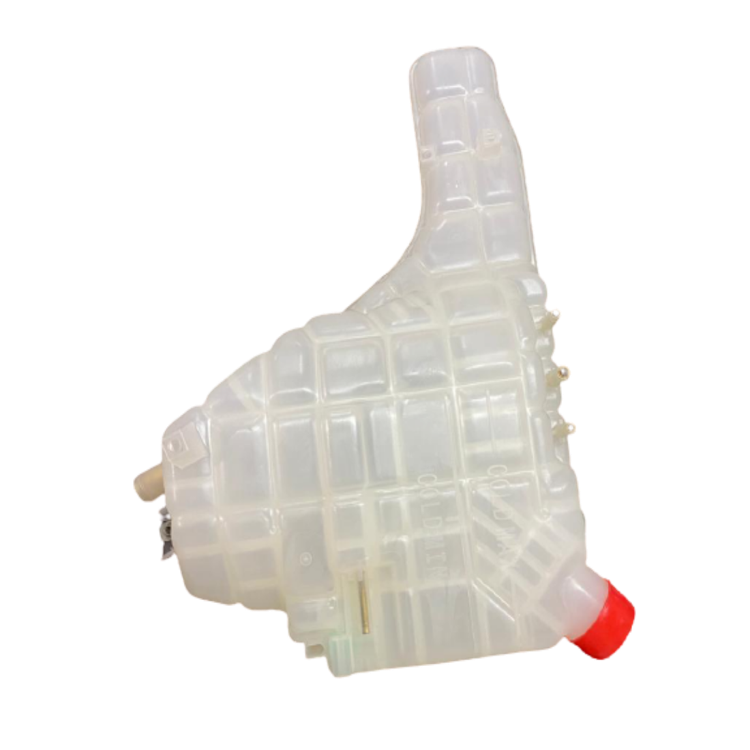Tamerx Radiator Surge Tank for International Navistar MaxxForce 13 2011-2015, OEM 2604896C3, high-quality performance.